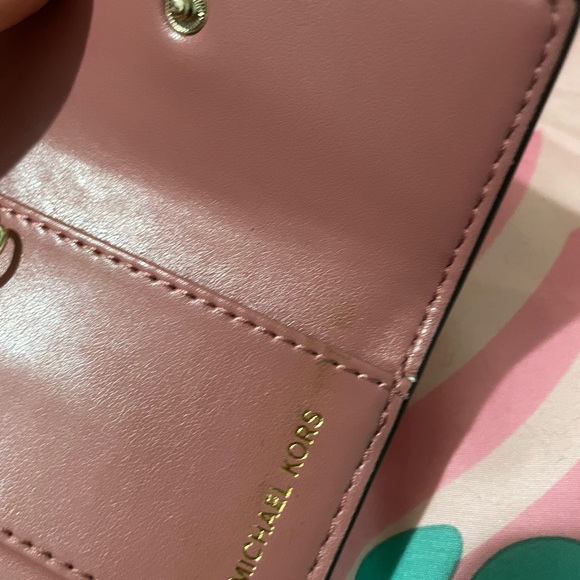 Michael Kors key case card holder with box - Picture 7 of 10